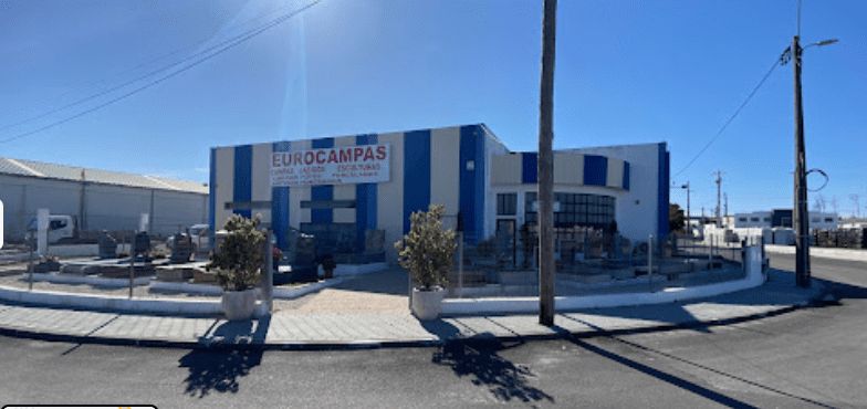 Fotografia da fachada da empresa